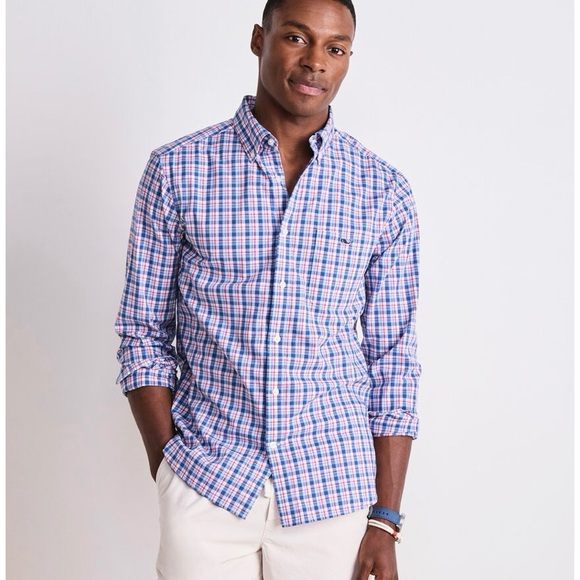 Vineyard Vines button up shirt. - Picture 7 of 8